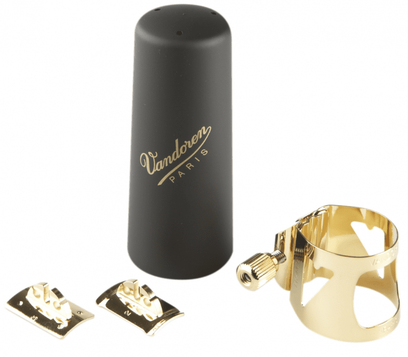 Abrazadera Dorada y boquillero Vandoren Optimum Para Saxo Alto LC07P